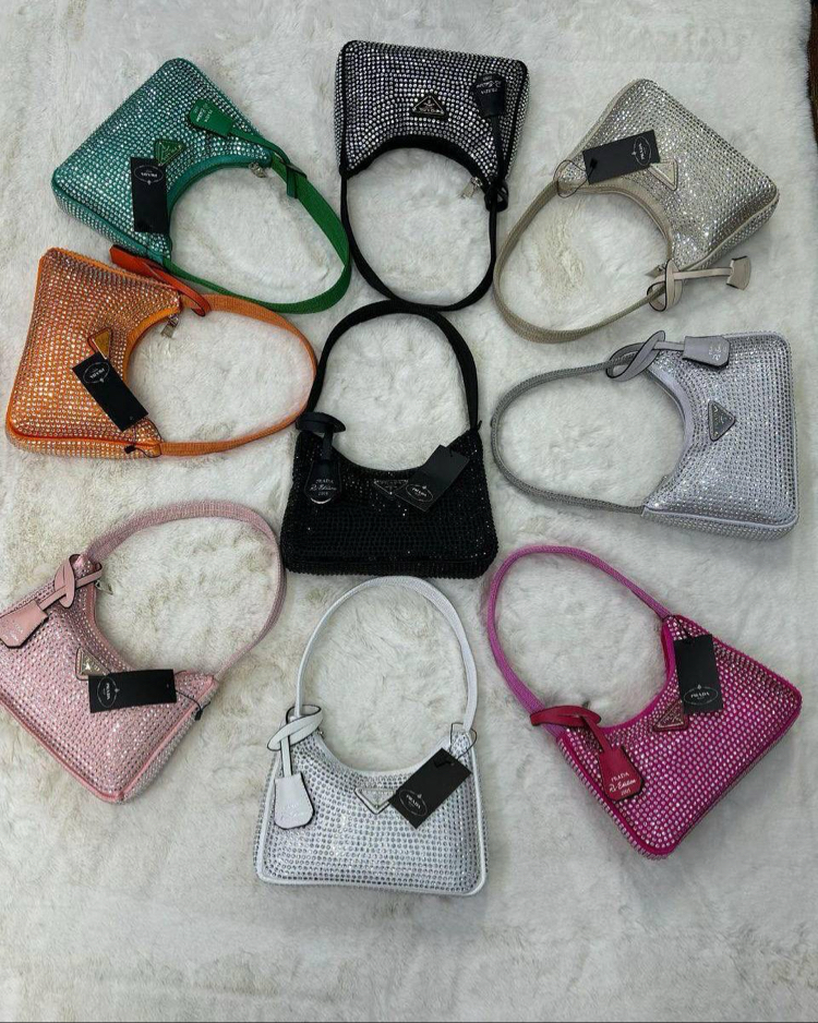 Prada taşlı