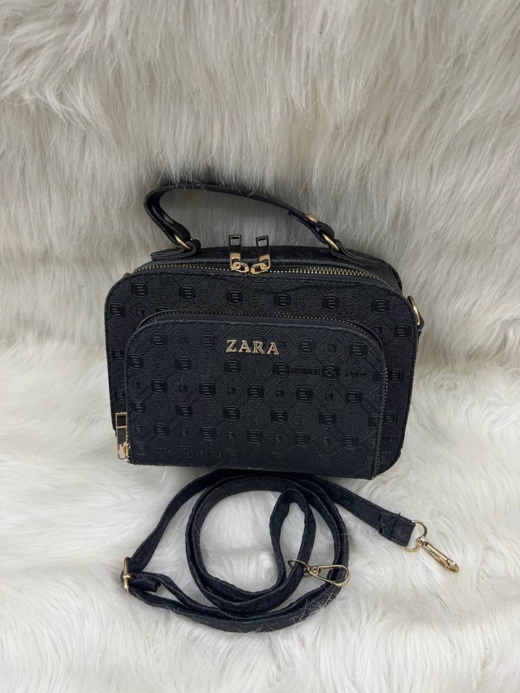 Zara çanta
