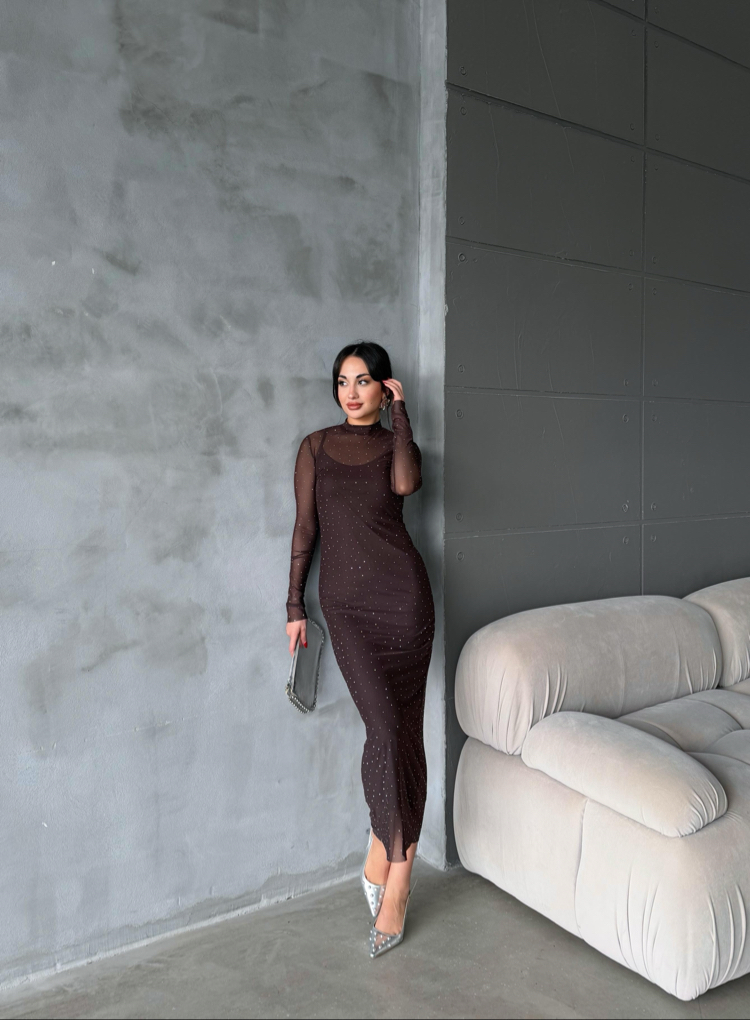 TAŞLI ELBİSE