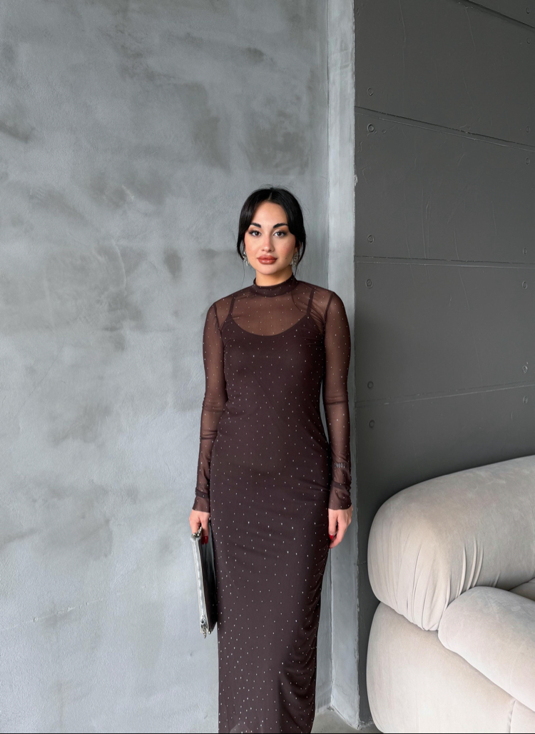 TAŞLI ELBİSE