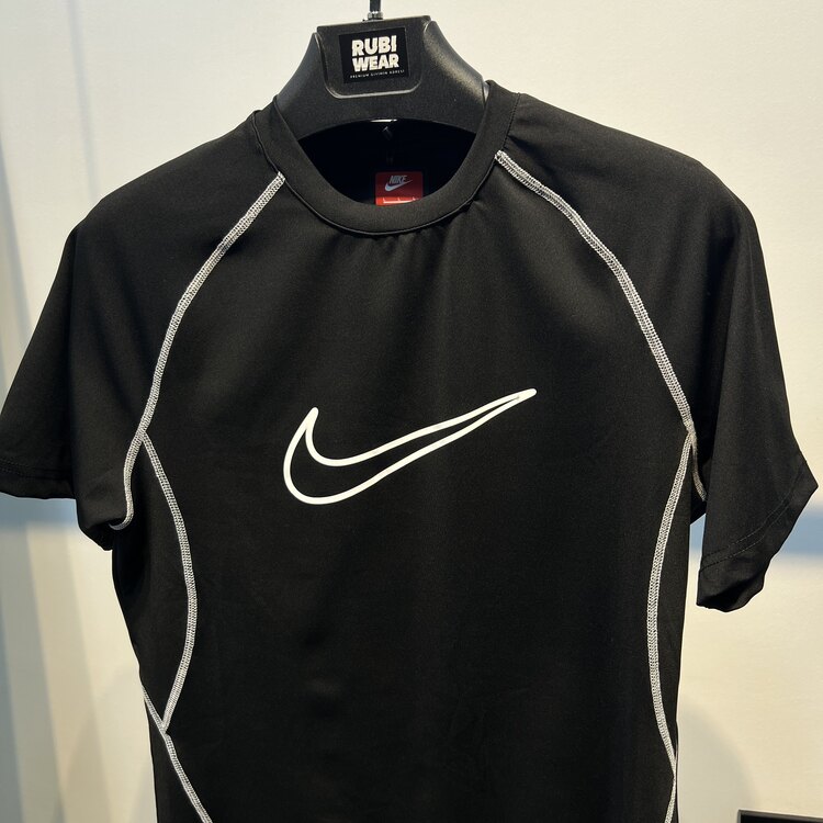 Nike Gym Club T-Shirt Siyah 8417