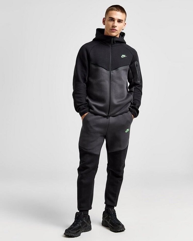 Nike 2025 Tech Fleece Premium Jogger Green Logo 8386 