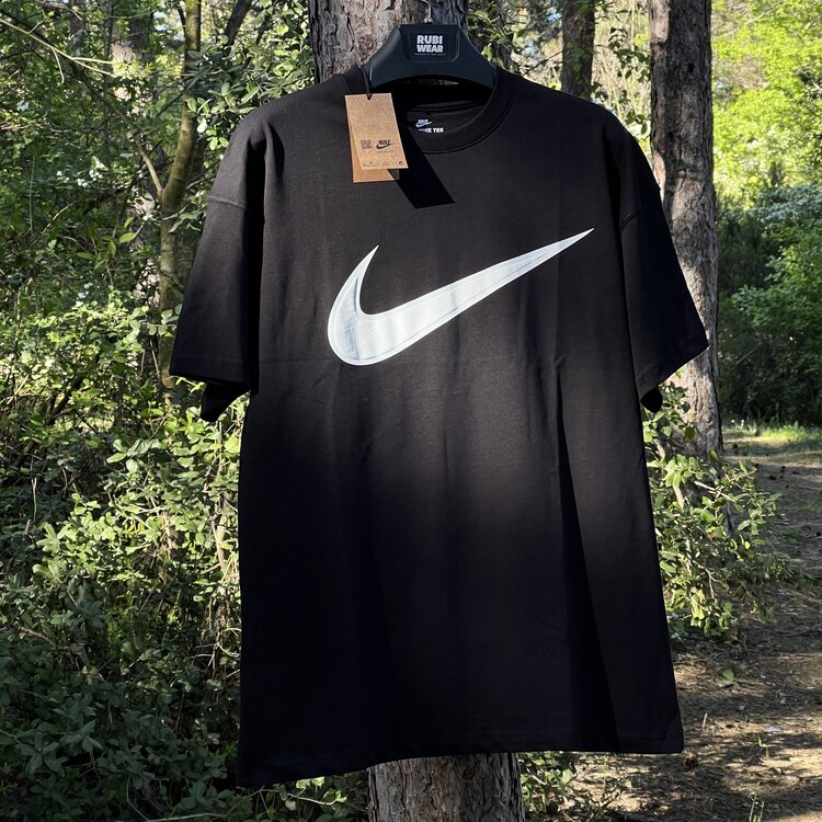 Nike SWOOSH T-Shirt Siyah 8388