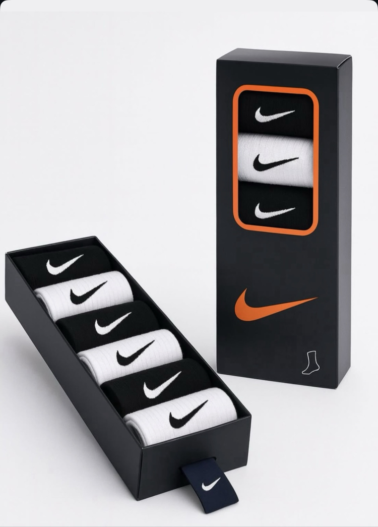 Nike Crew Çorap 6’lı Kutu Siyah-Beyaz 8310