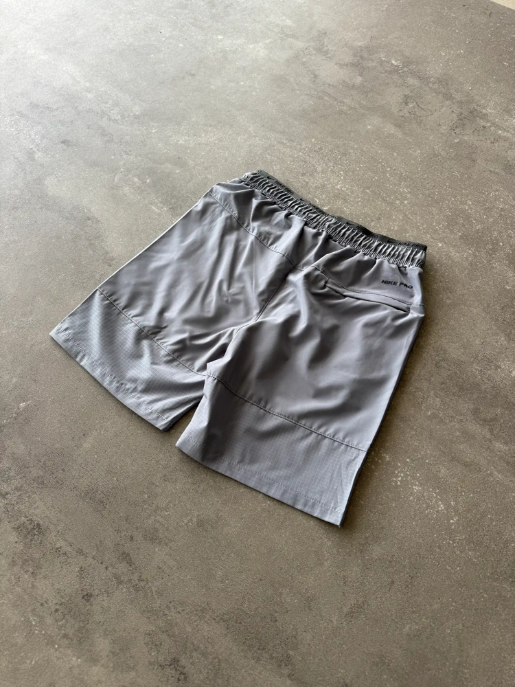 Nike Pro Spor Şortu Gri 8328