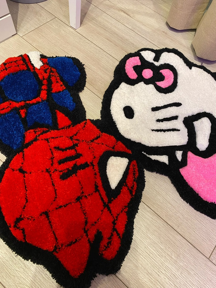 Spider Man-Hello Kitty 