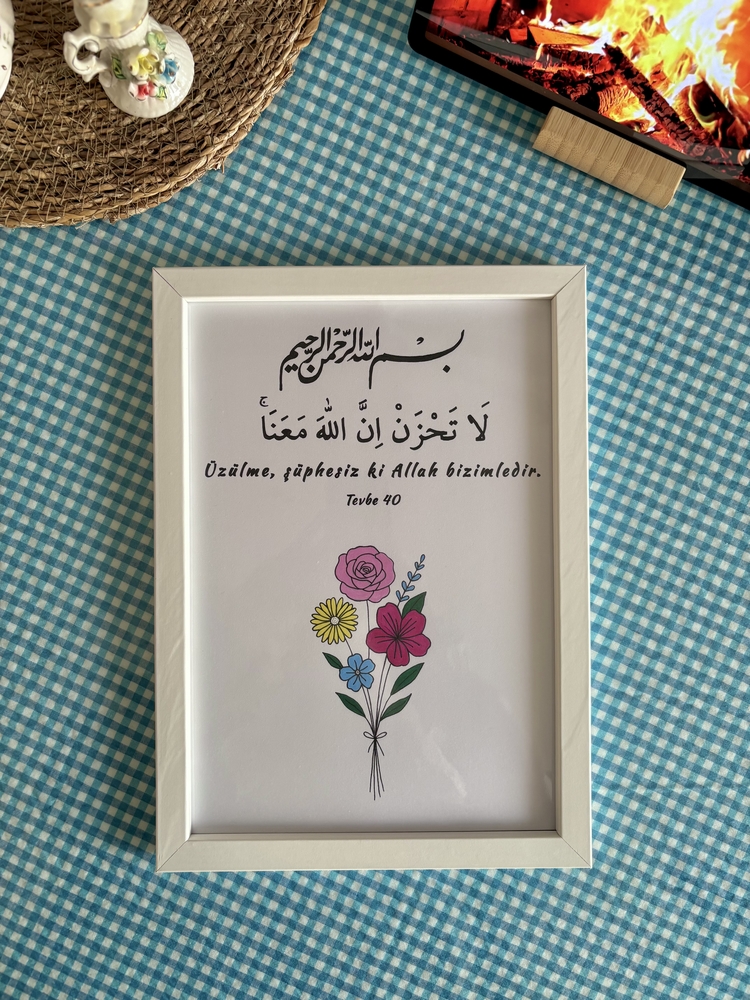 Çiçekli Tevbe 40 Boyama Seti