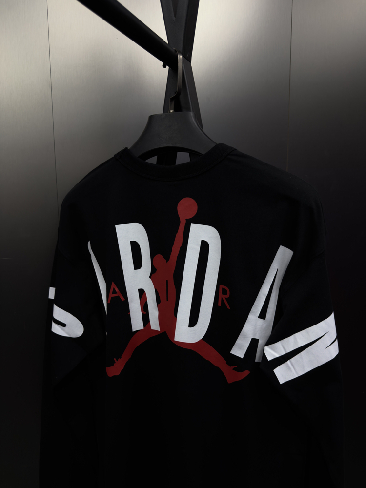 Jordan ‘GRAPHIC’ Oversize Uzun Kollu T-Shirt Siyah JD-818