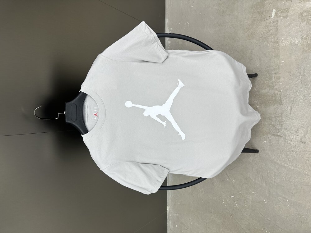 Air Jordan ‘LOGO’ T-Shirt Gri J-1010