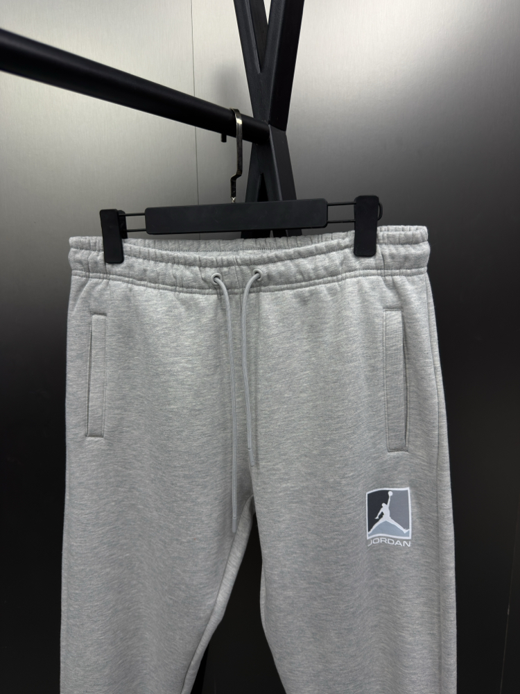 Jordan ‘Graphic’ Jogger Gri JD-619