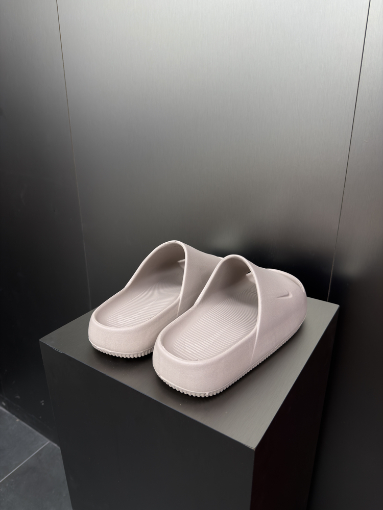 Nike Calm Slide 2.0 ‘Bej’