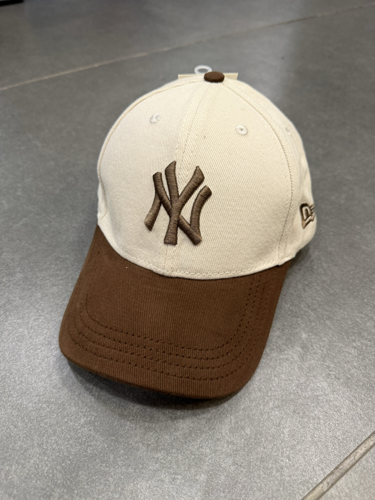NY LOGO ŞAPKA KREM/KAHVE