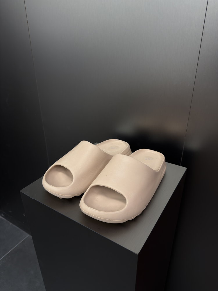 Adidas Yeezy Slide ‘Bej’