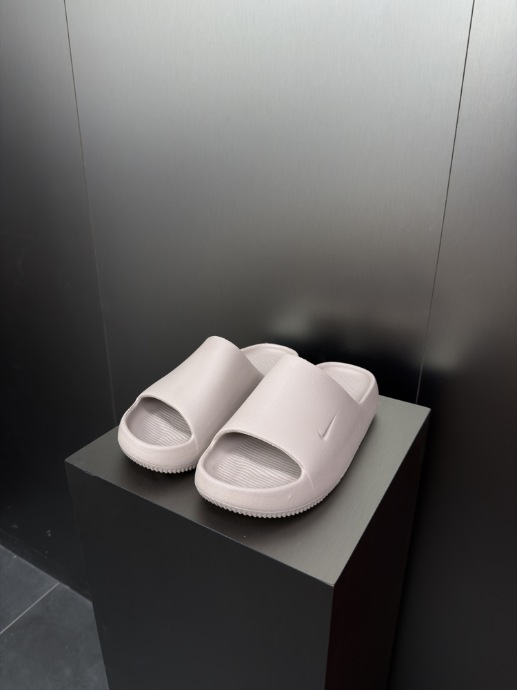 Nike Calm Slide 2.0 ‘Bej’