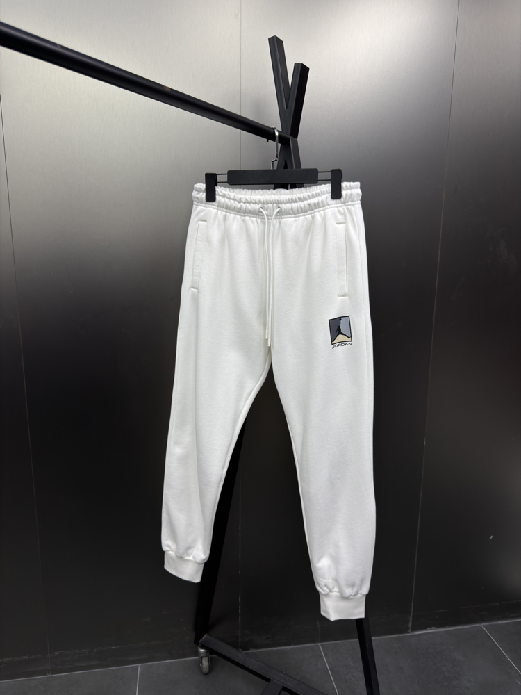 Jordan ‘Graphic’ Jogger Beyaz JD-619