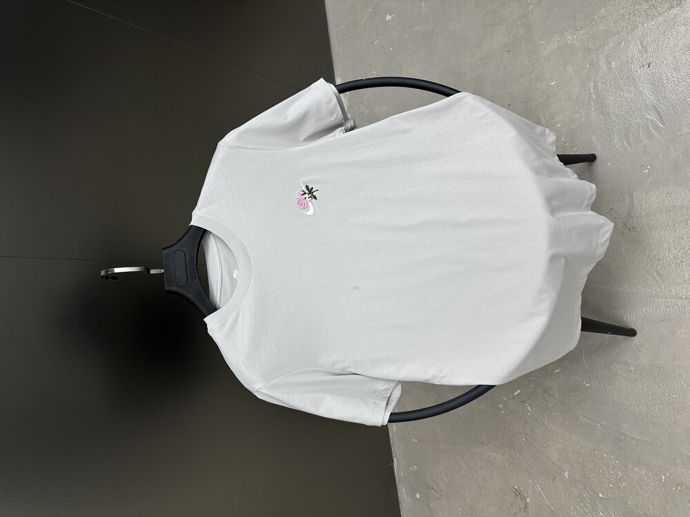 Nike ‘ROSE’ T-Shirt Gri N-1057