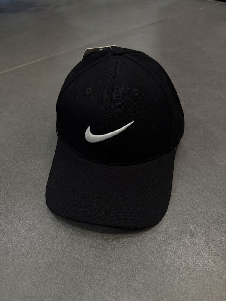 Nike Logo Şapka Siyah