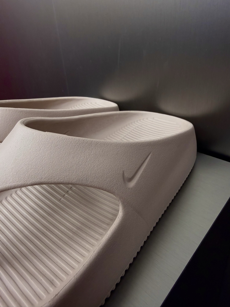 Nike Calm Flip-Flop ‘Violet’