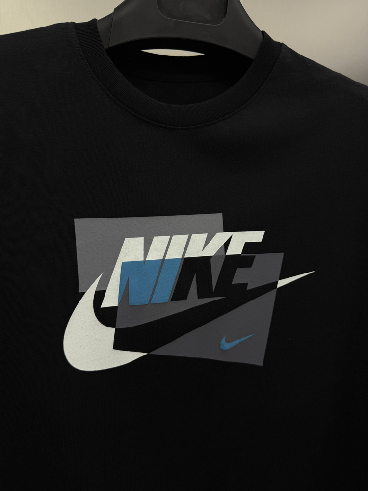 Nike ‘GRAPHIC’ T-Shirt Siyah NK-163
