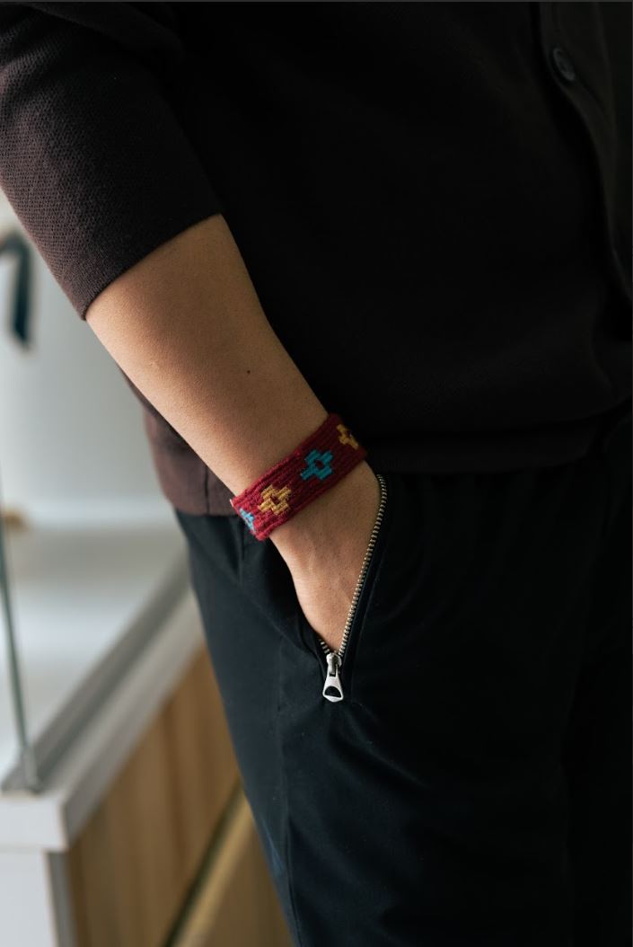 Göz Motifli El Dokuması Kilim Bileklik – Bordo