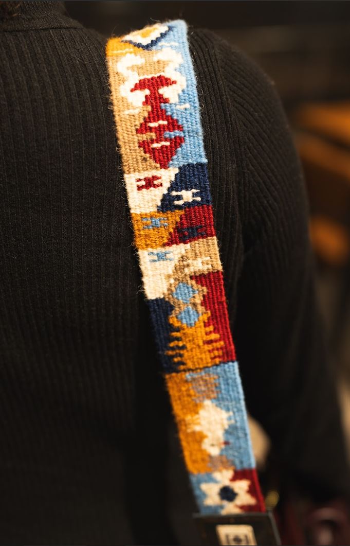 Aşiret Derleme Desenli El Dokuması Kilim Askı