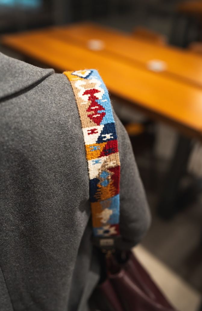 Aşiret Derleme Desenli El Dokuması Kilim Askı