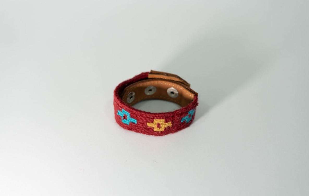 Göz Motifli El Dokuması Kilim Bileklik – Bordo