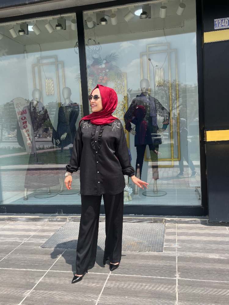 OFELİA TAŞ DETAYLI TAKIM
