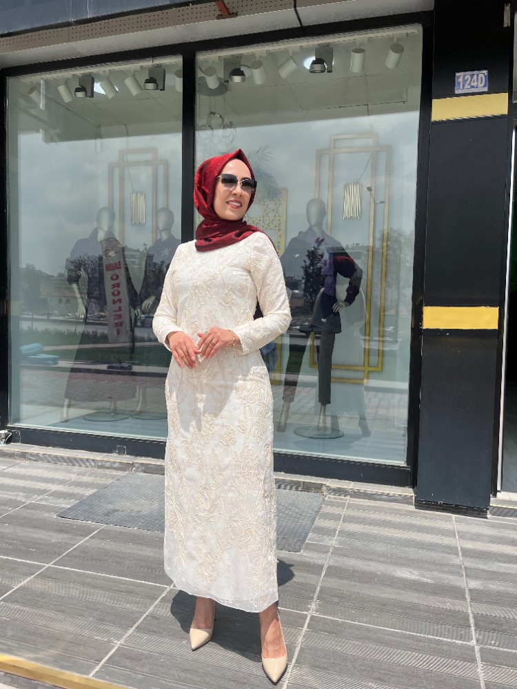 SELİNADA TAŞ DETAYLI ELBİSE