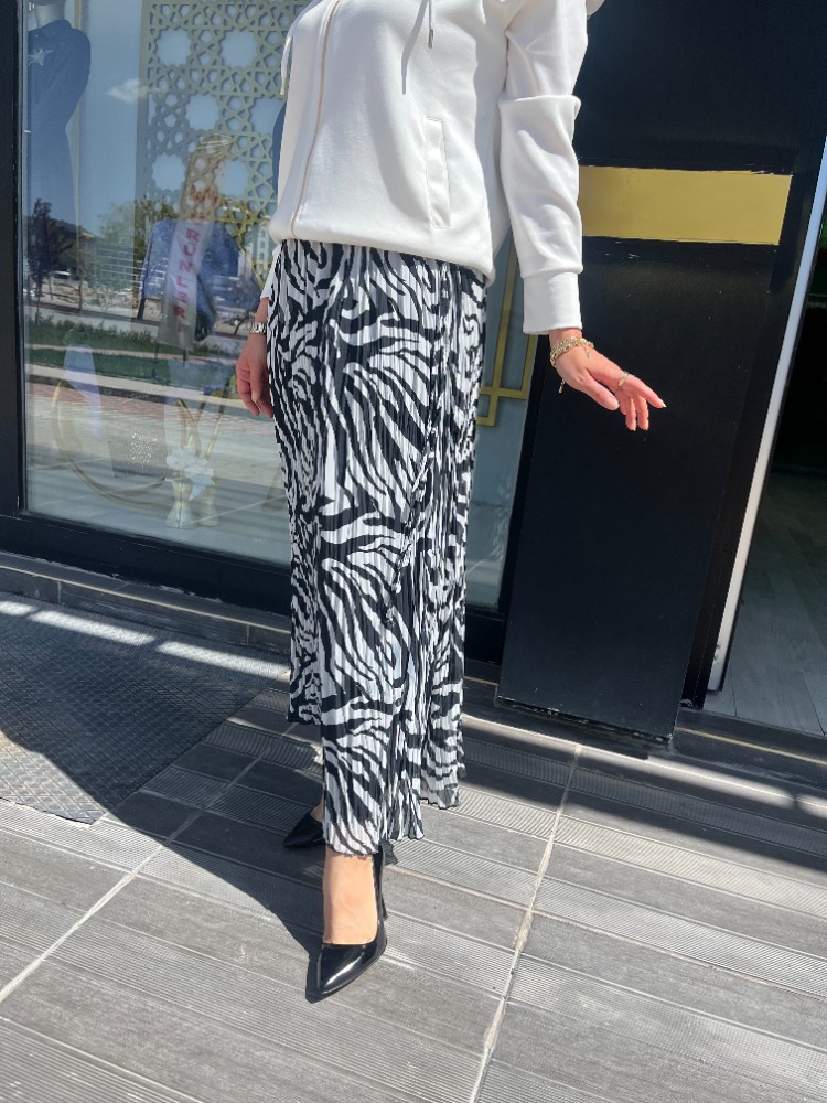 2K GİYİM ZEBRA DESENLİ ŞİFON ETEK