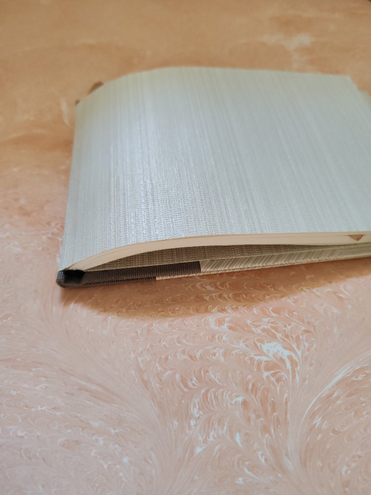 Geometrik Sketchbook No. 3 (A Fold-Back) \wabi-sabi
