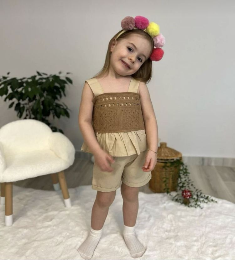 Kız Çocuk Kahve Rengi Şortlu Alt Üst Takım