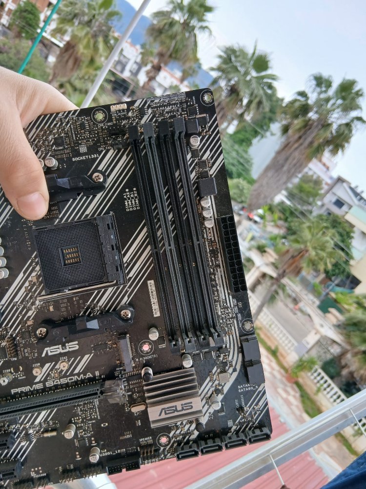 ASUS ANAKART PROFESYONEL