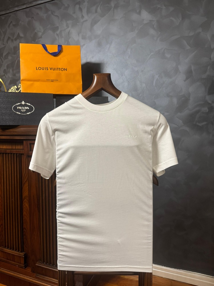 Moncler T-Shirt