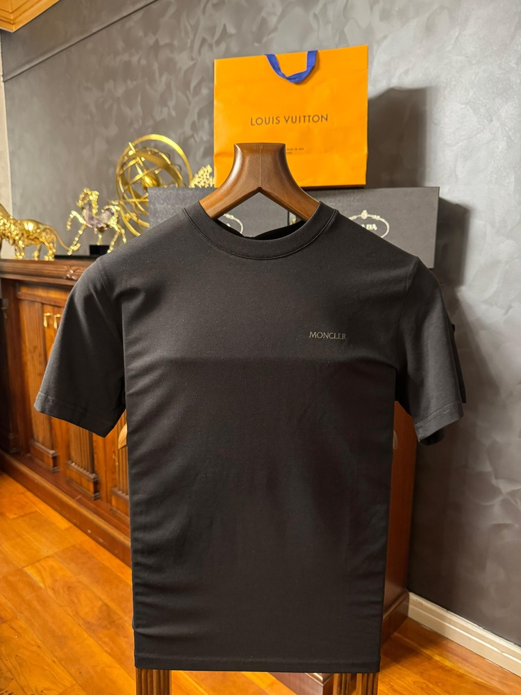 Moncler T-Shirt