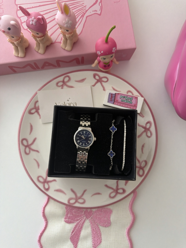 Lacivert roza set