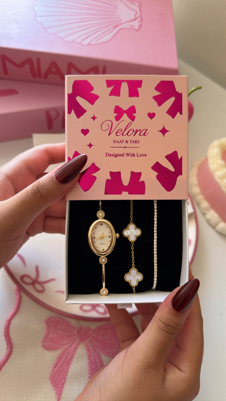 Gold vintage set