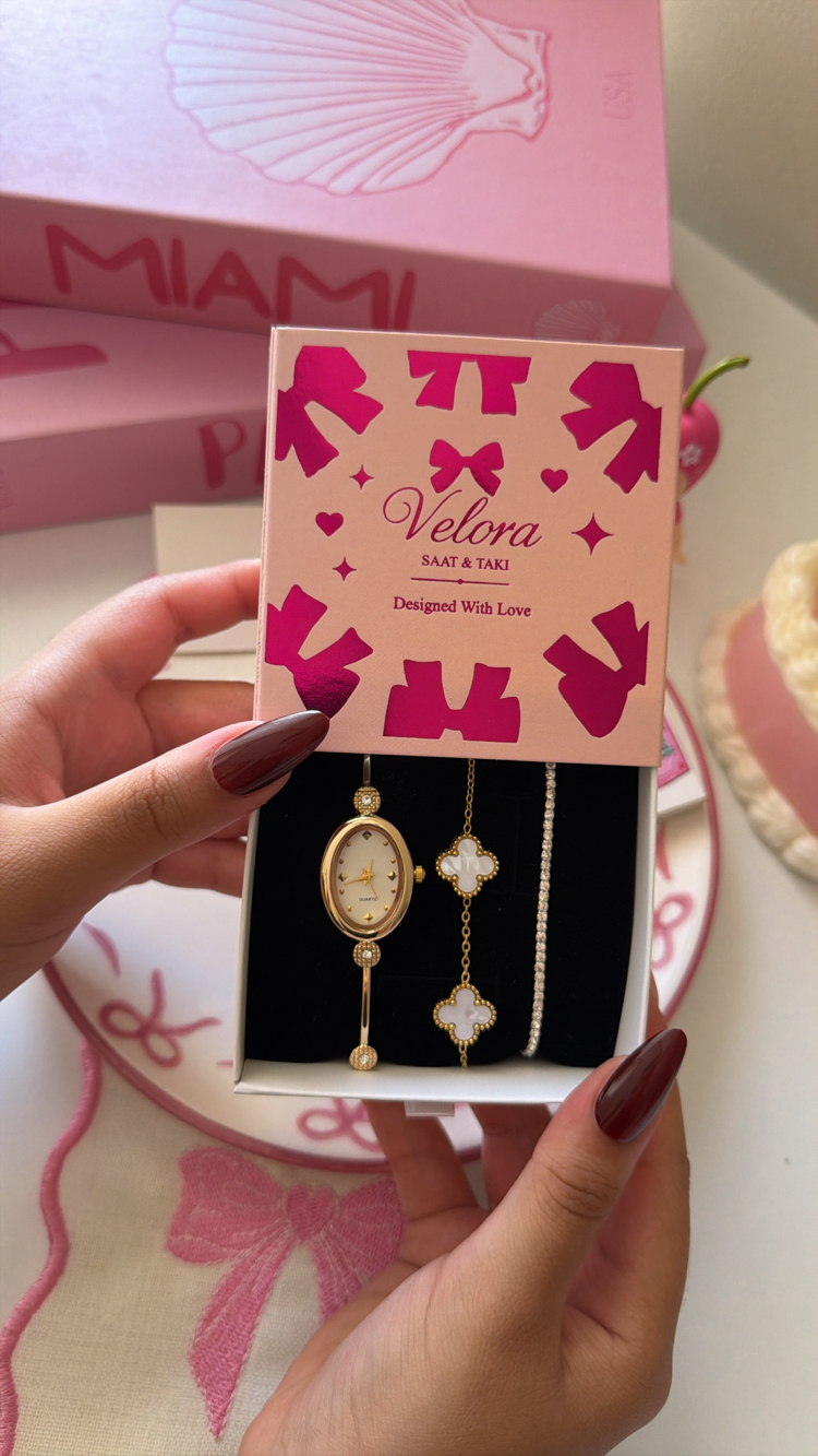 Gold vintage set