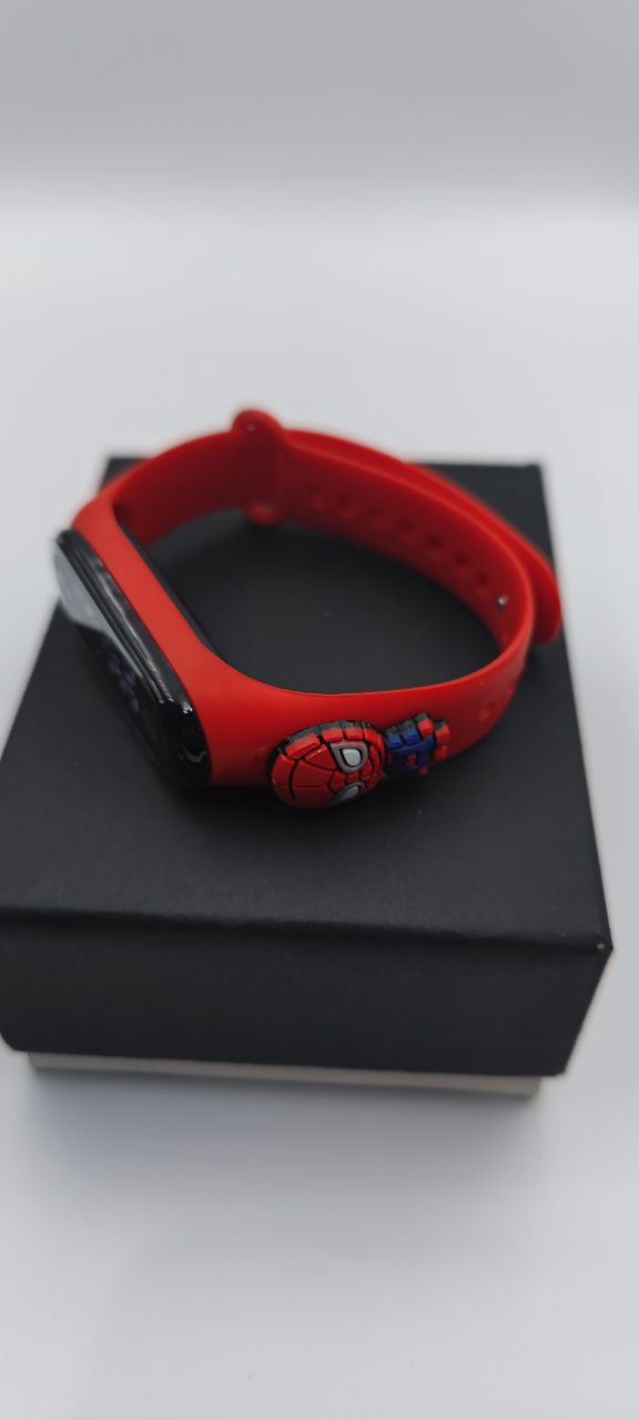 ®️ SPİDERMAN MODEL ERKEK ÇOCUK SAAT