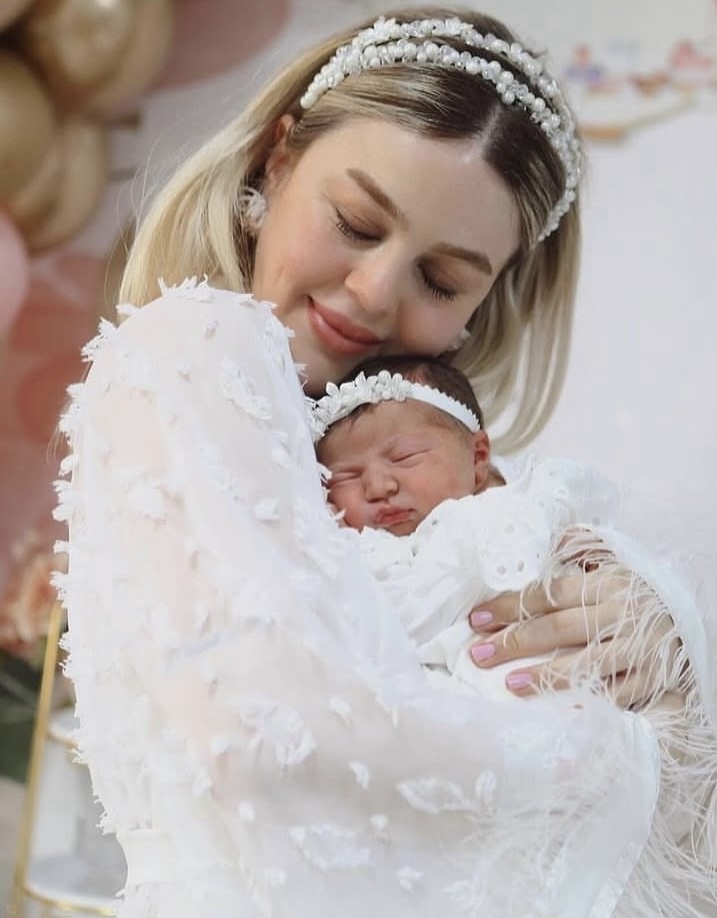 İncili Çiçekli Anne Taç