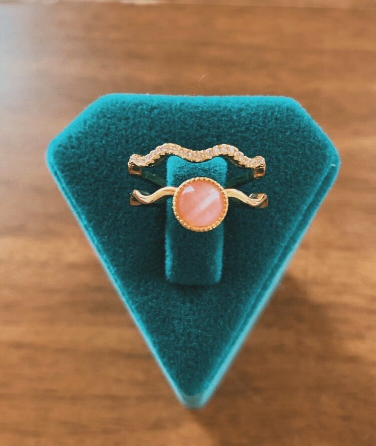 Pembe taşlı Yüzük