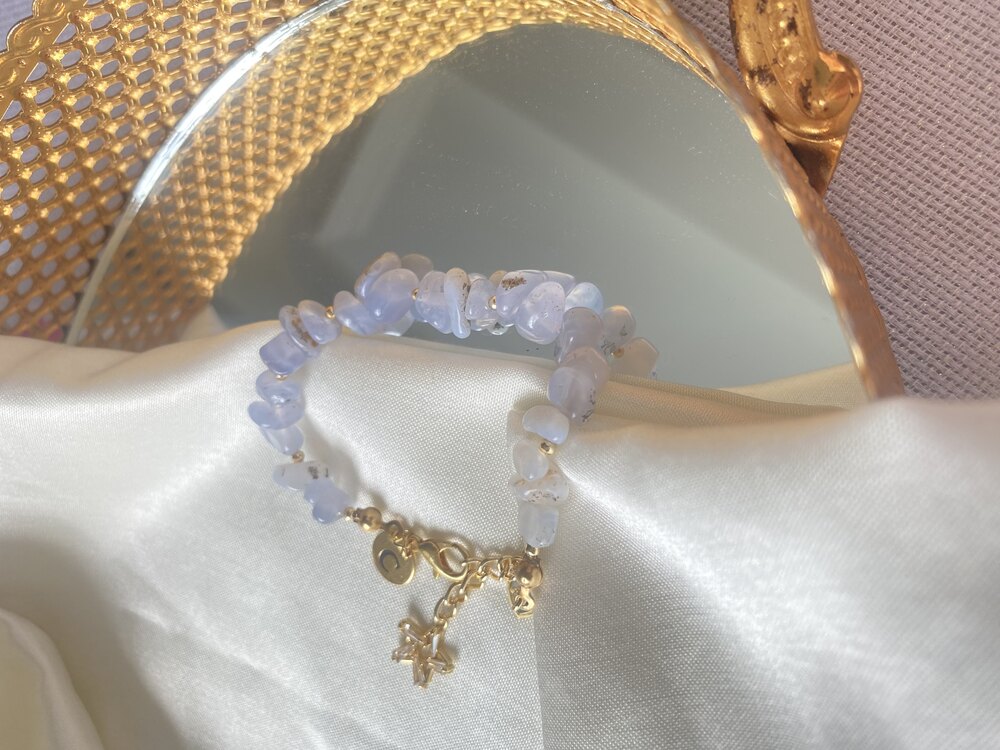 Kalsedon Charm Bileklik
