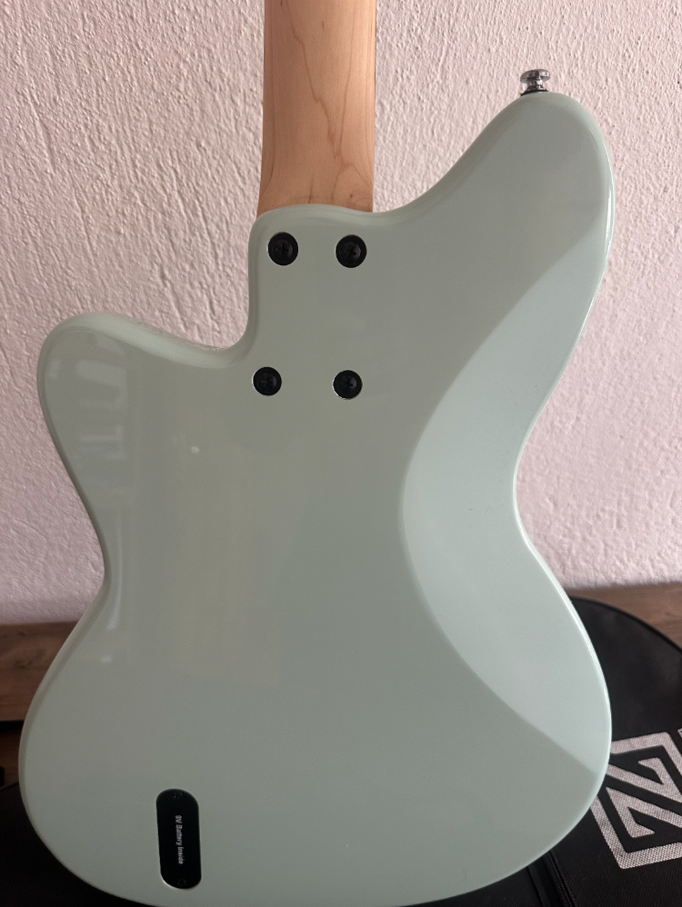 İbanez TMB100 Bas Gitar 
