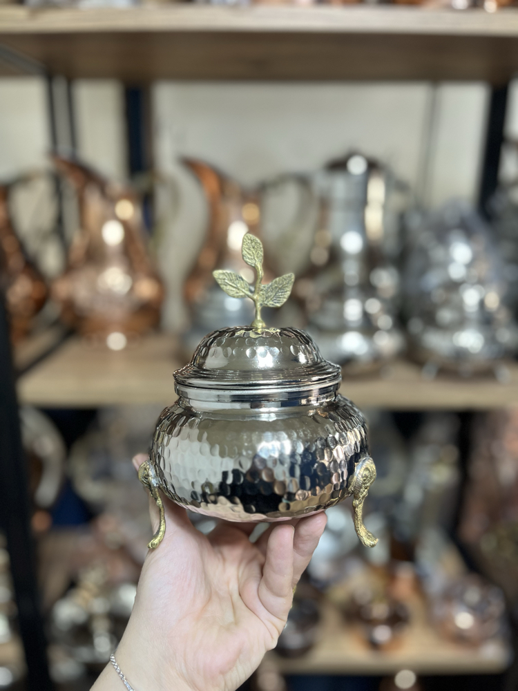 Pirinç Ayaklı Dövme Bakır Şekerlik 