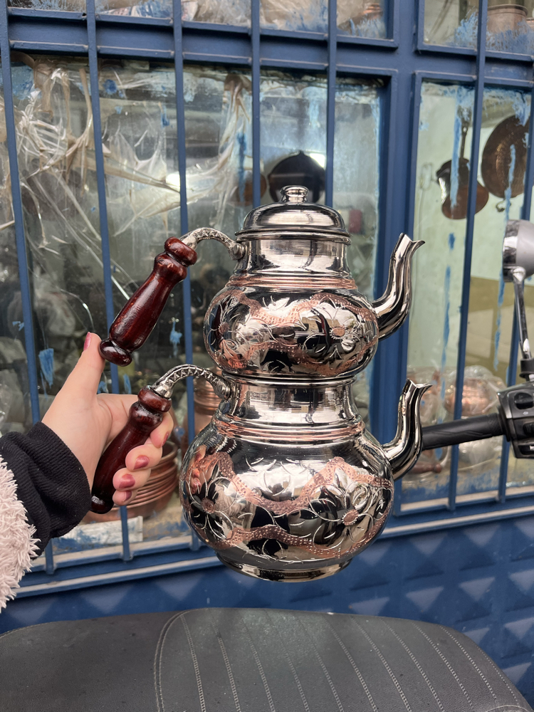 Çift Renkli Kabartma Nakışlı Bakır Çaydanlık 