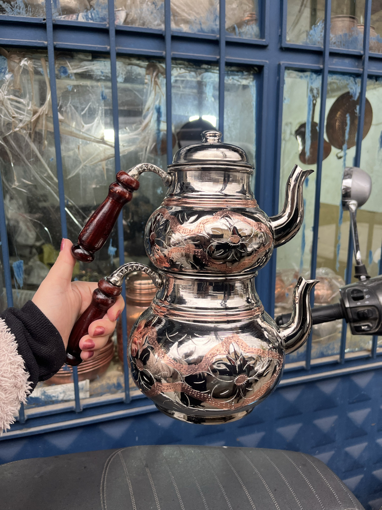Çift Renkli Kabartma Nakışlı Bakır Çaydanlık 