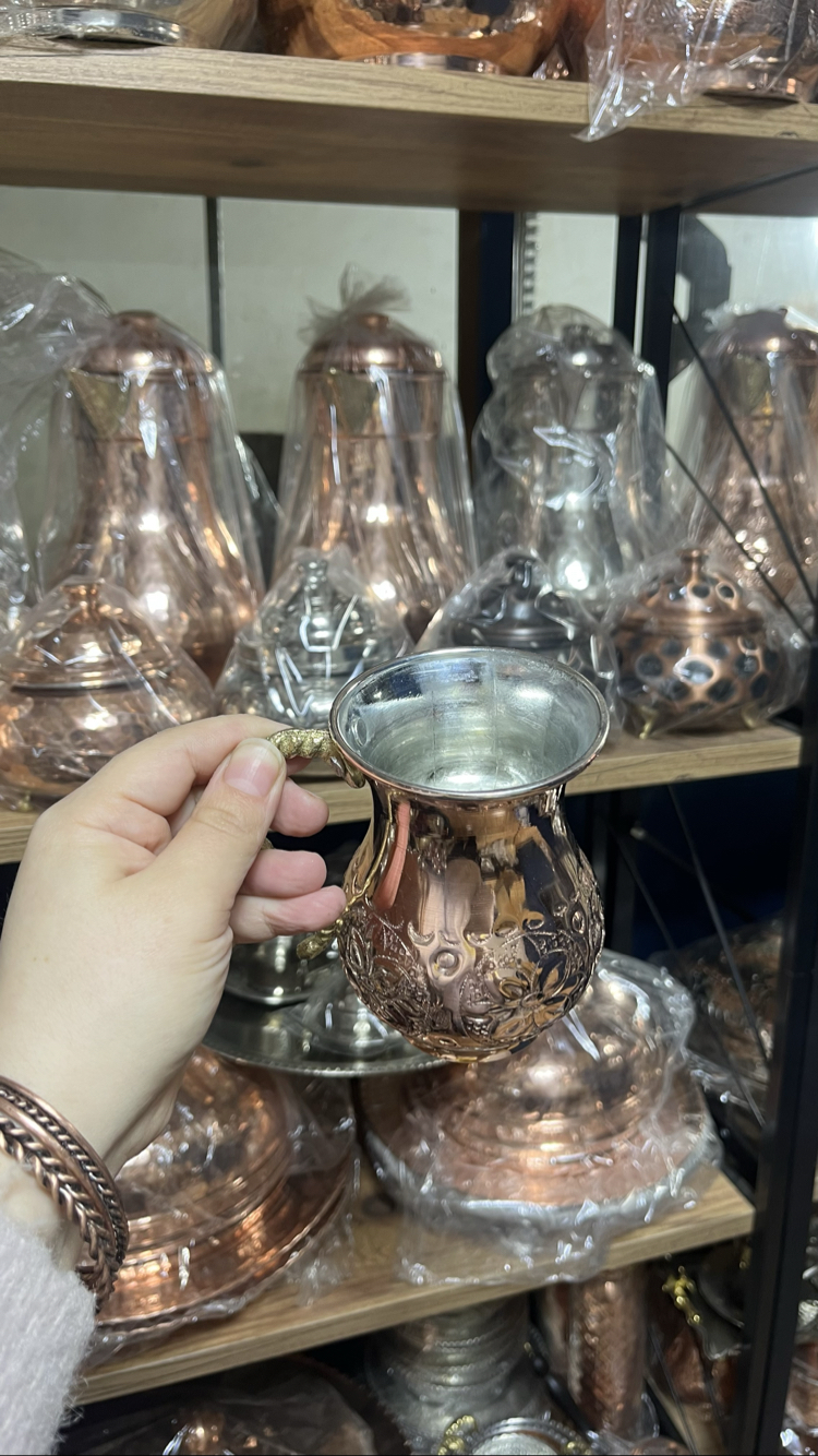 El İşlemeli Bakır Bardak