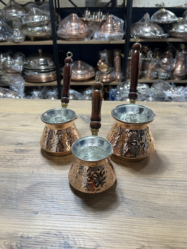 Kabartma Nakışlı Bakır Cezve Seti