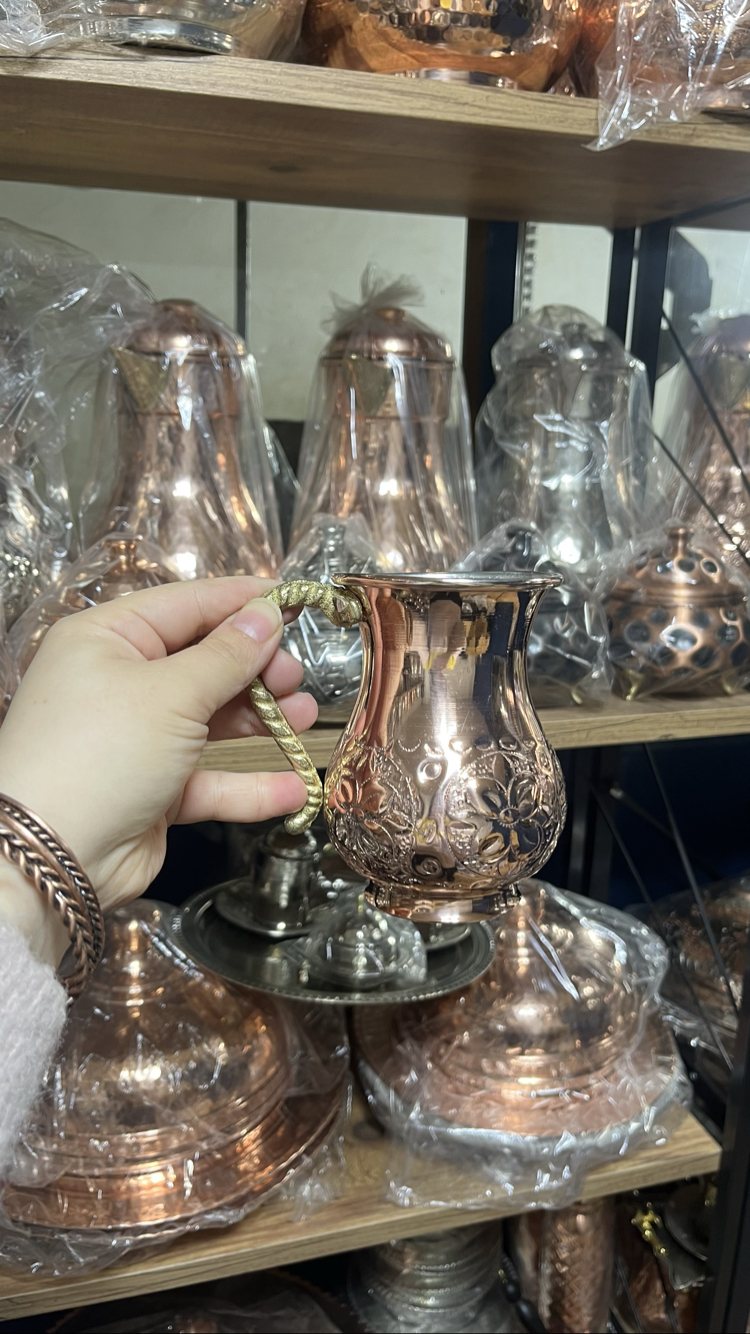 El İşlemeli Bakır Bardak
