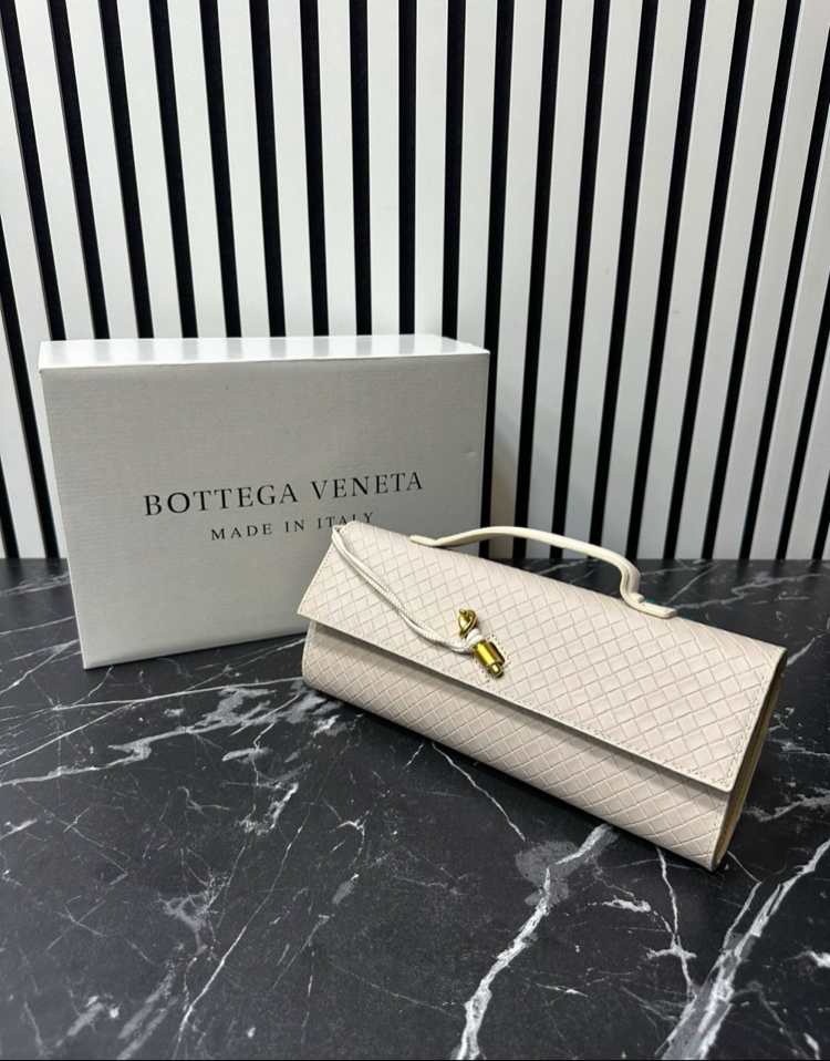 Bottega Veneta